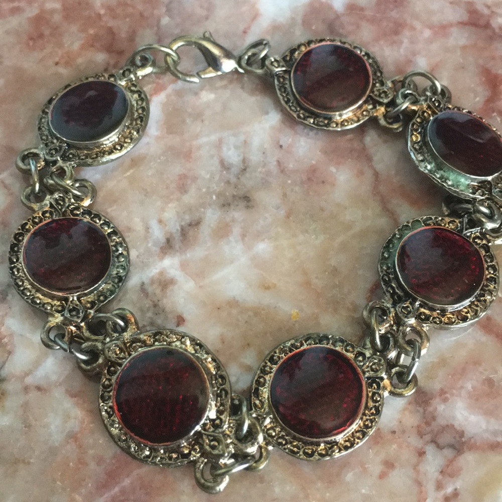 Ruby Red Bracelet - Picture 15 of 15